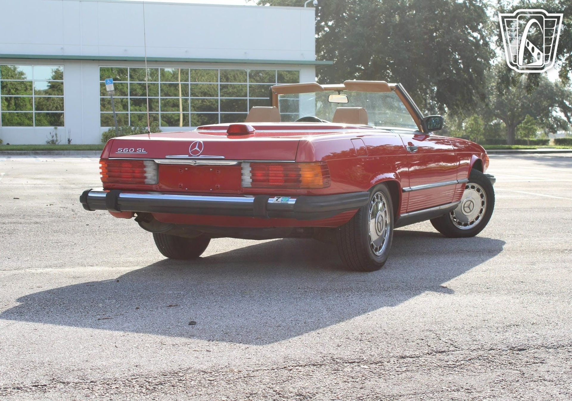 Used 1987 Mercedes-Benz 560 SL image 10