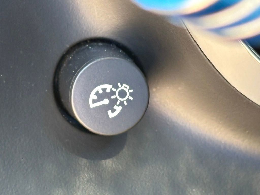 Used 2018 Chevrolet Camaro LT w/ RS Package RWD image 33