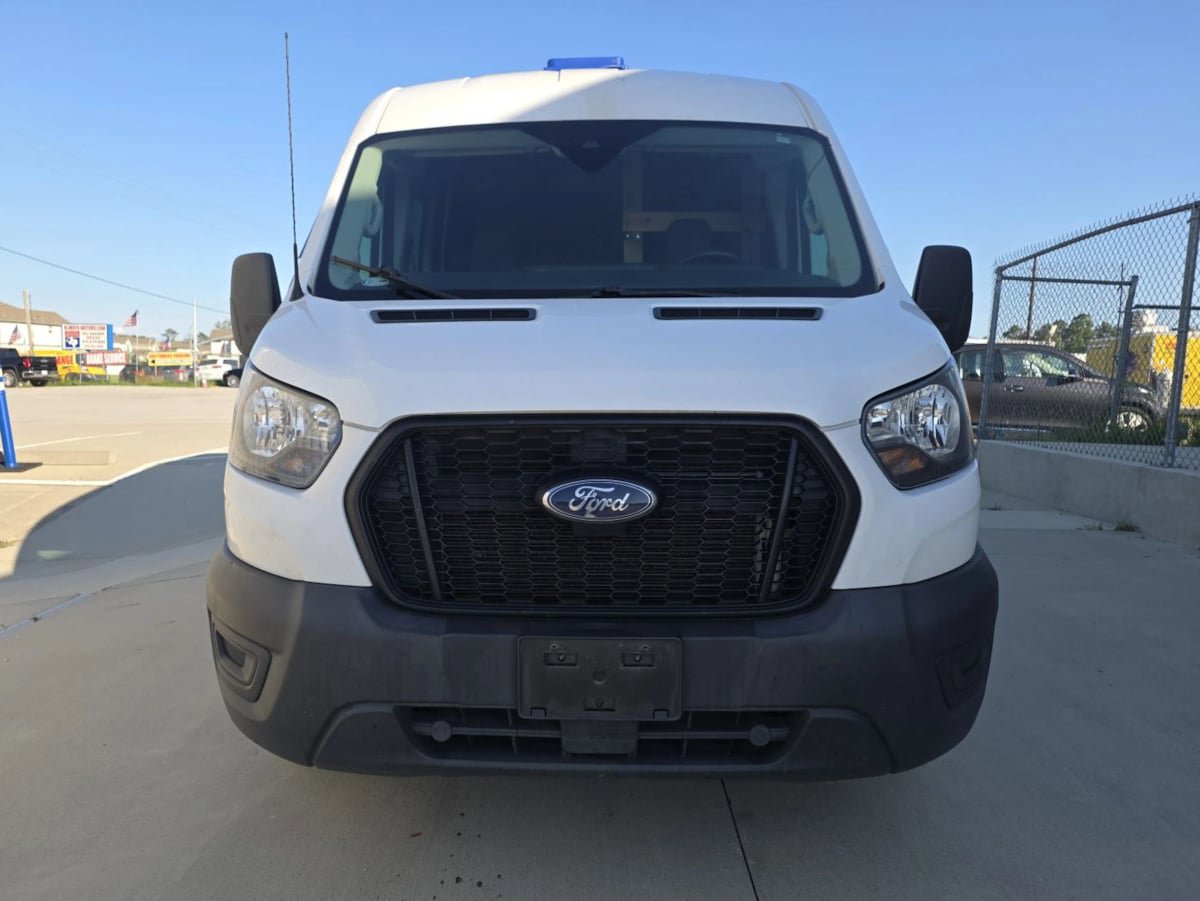 Used 2022 Ford Transit 150 Medium Roof w/ Load Area Protection Package RWD image 5