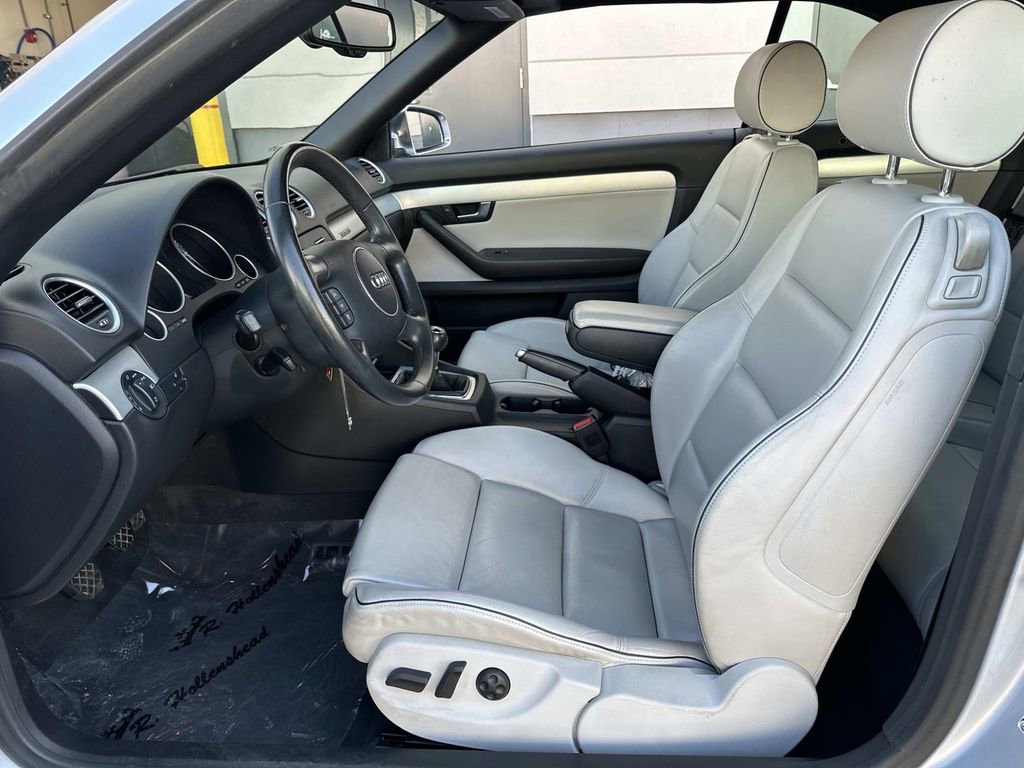Used 2006 Audi S4 Cabriolet image 27