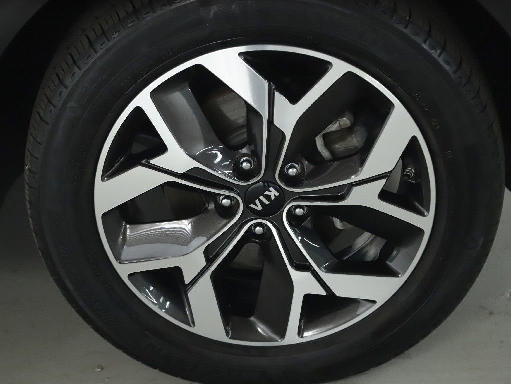 Used 2021 Kia Sportage EX w/ EX Technology Package image 10