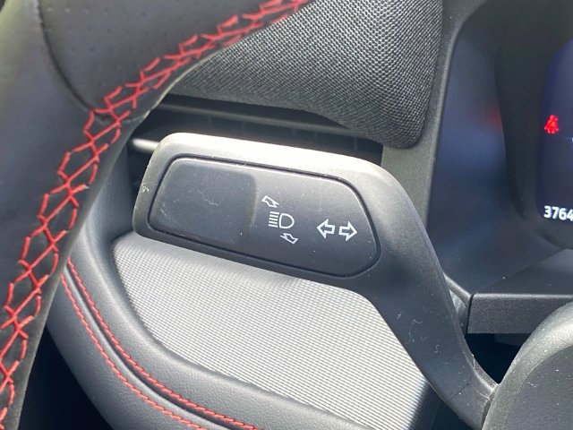 Used 2025 Ford Explorer ST-Line AWD/4WD image 23
