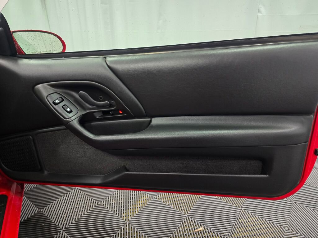 Used 2002 Chevrolet Camaro Z28 w/ SS Performance/Appearance Pkg image 67