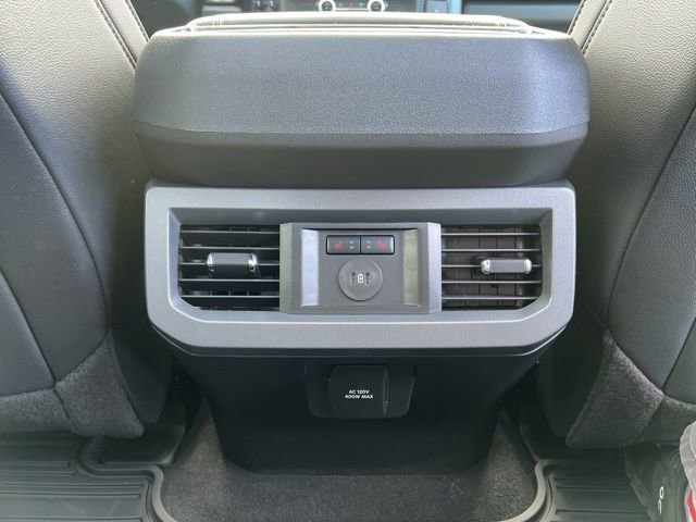 Used 2025 Ford F350 Lariat w/ Lariat Ultimate Package image 40