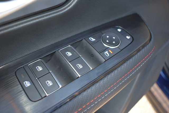 New 2026 Nissan Kicks SR w/ SR Premium Package image 13