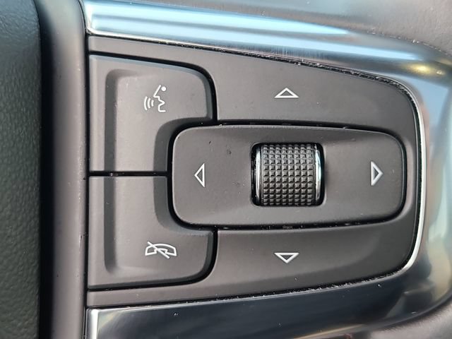 Used 2024 Chevrolet Blazer Premier FWD image 28