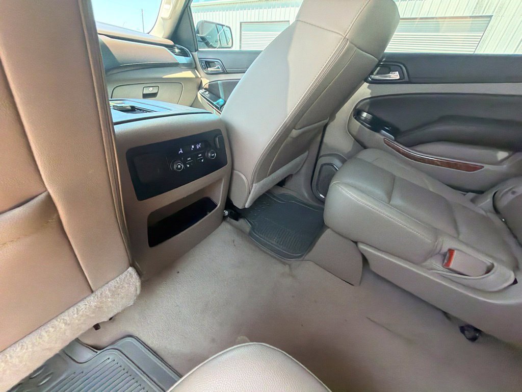 Used 2020 Chevrolet Suburban Premier w/ RST 6.2L Performance Edition AWD/4WD image 33