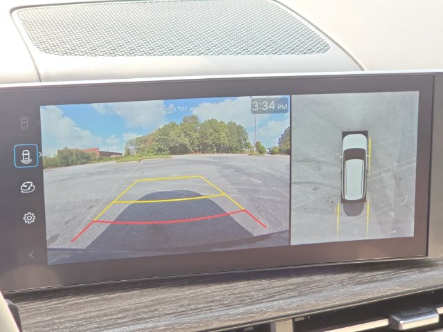 Certified 2024 Hyundai Santa Fe Limited FWD image 23