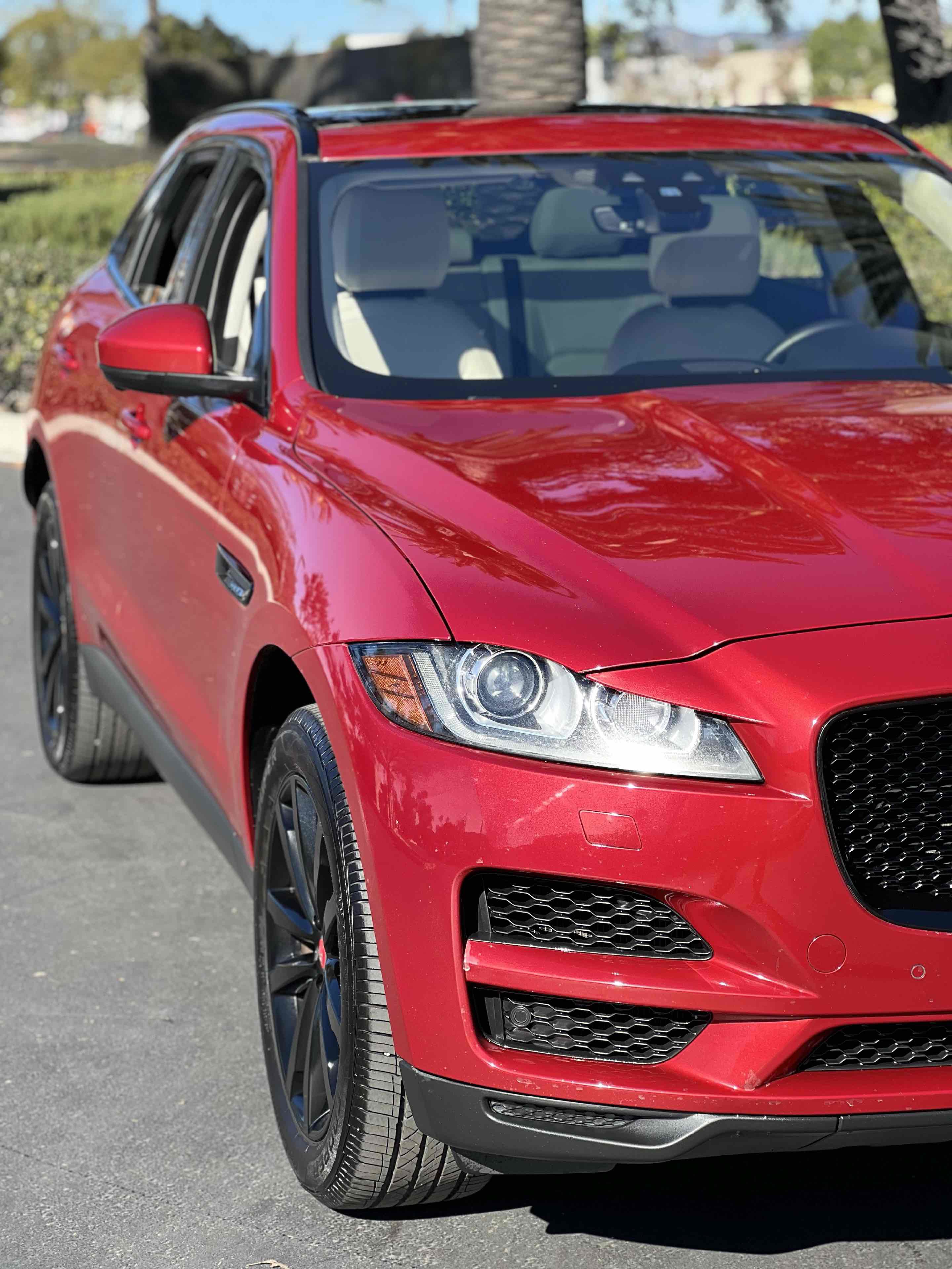 Used 2019 Jaguar F-PACE Prestige image 61