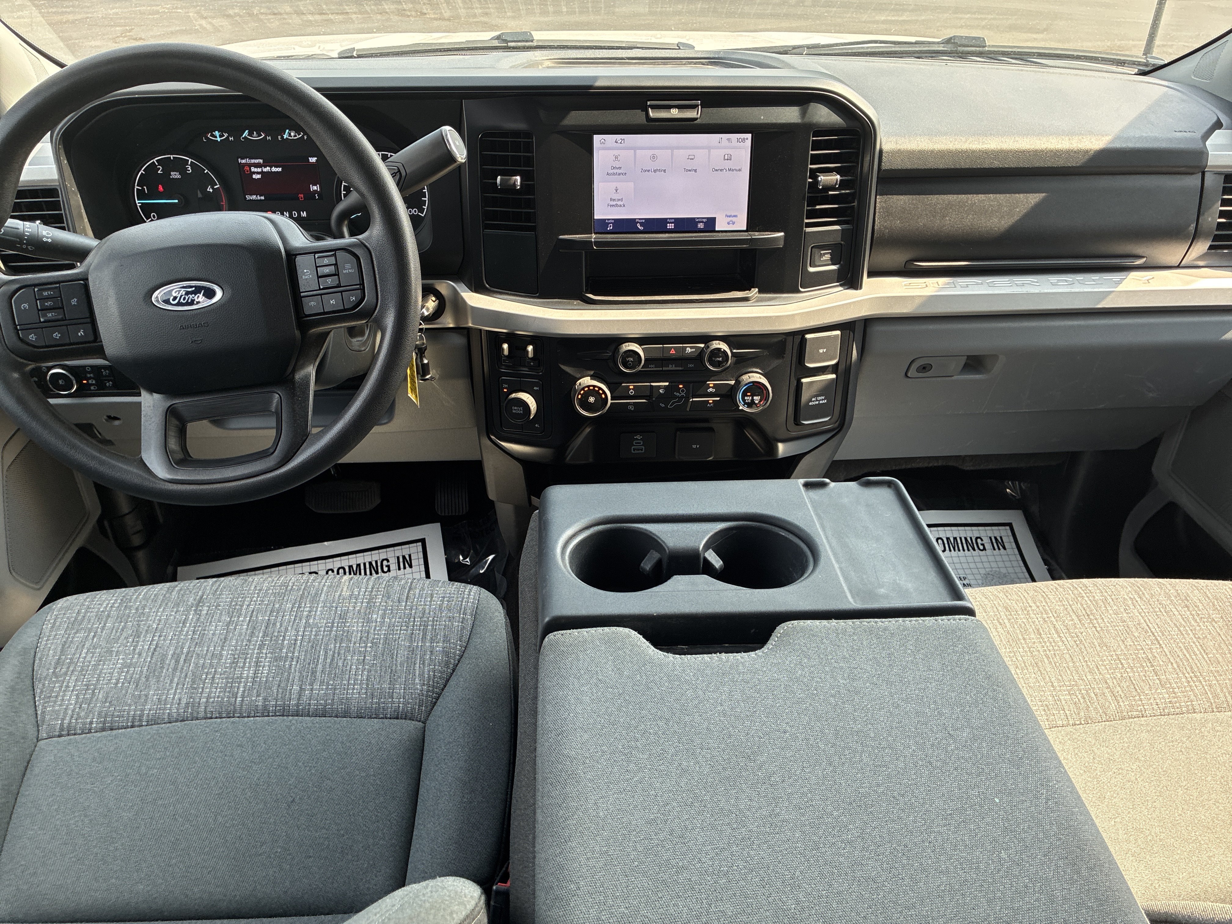 Used 2025 Ford F250 XLT AWD/4WD image 32