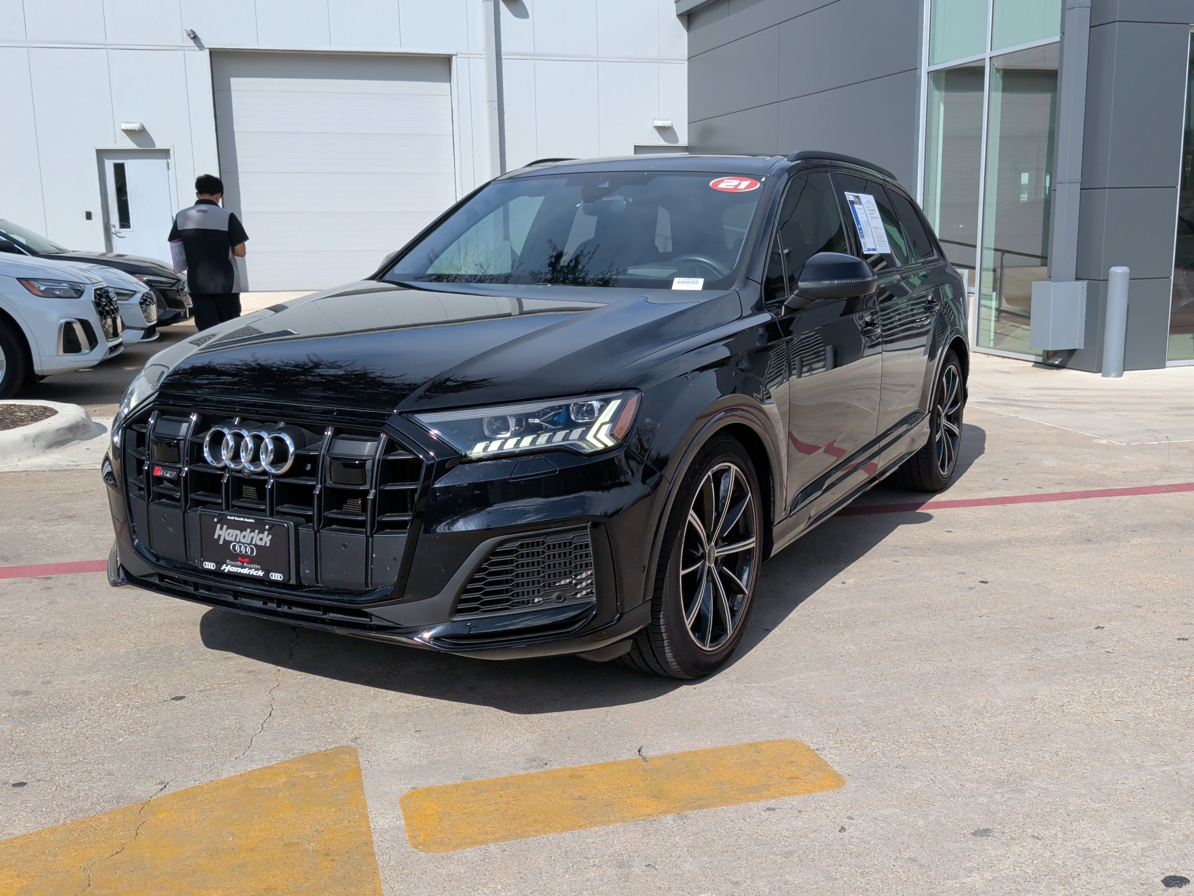 Used 2021 Audi SQ7 Prestige AWD/4WD image 5