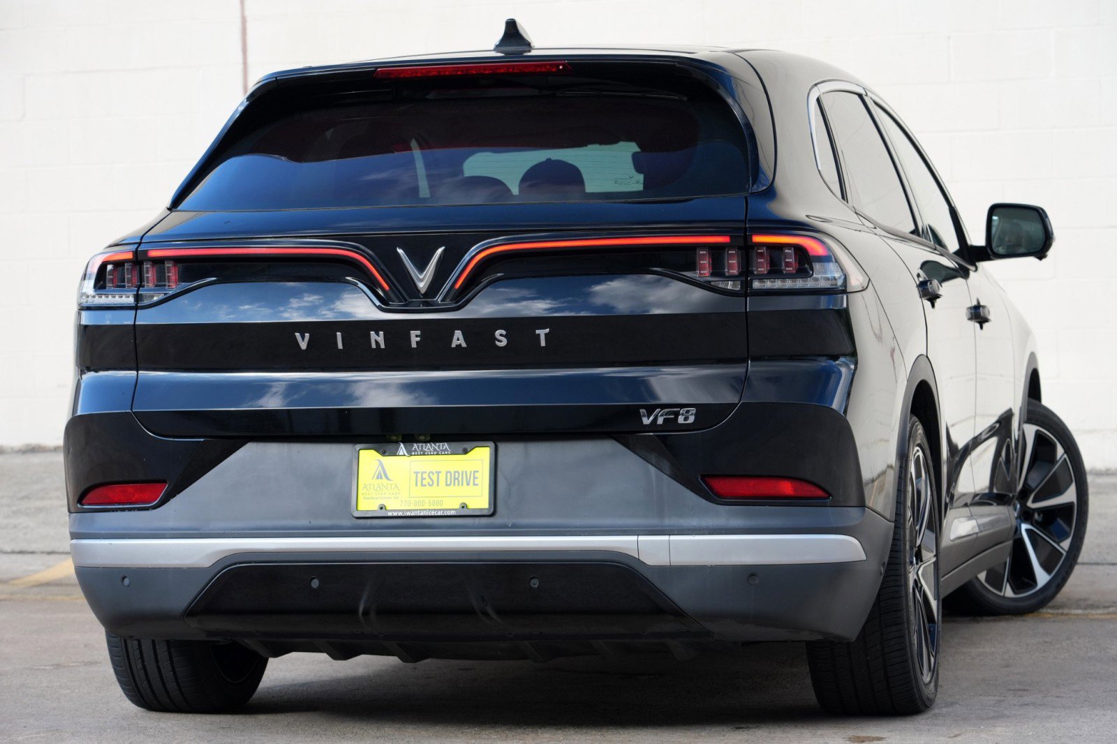 Used 2023 VinFast VF 8 Plus AWD/4WD image 4