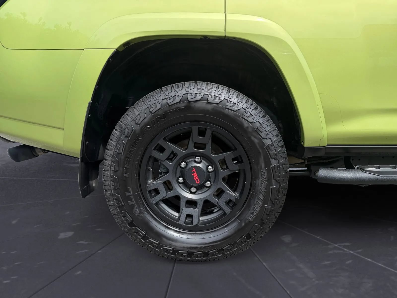 Used 2023 Toyota 4Runner TRD Off-Road Premium AWD/4WD image 31
