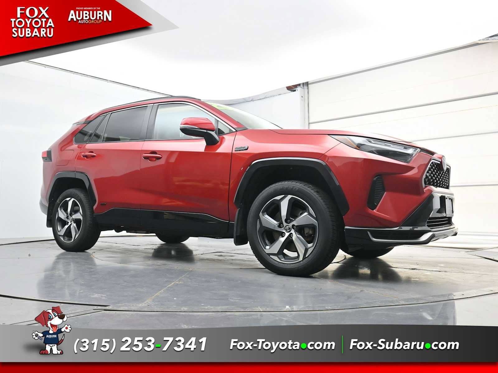 Used 2023 Toyota RAV4 SE w/ Weather & Moonroof Package AWD/4WD image 22