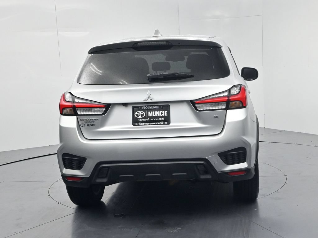 Used 2024 Mitsubishi Outlander Sport SE AWD/4WD image 7