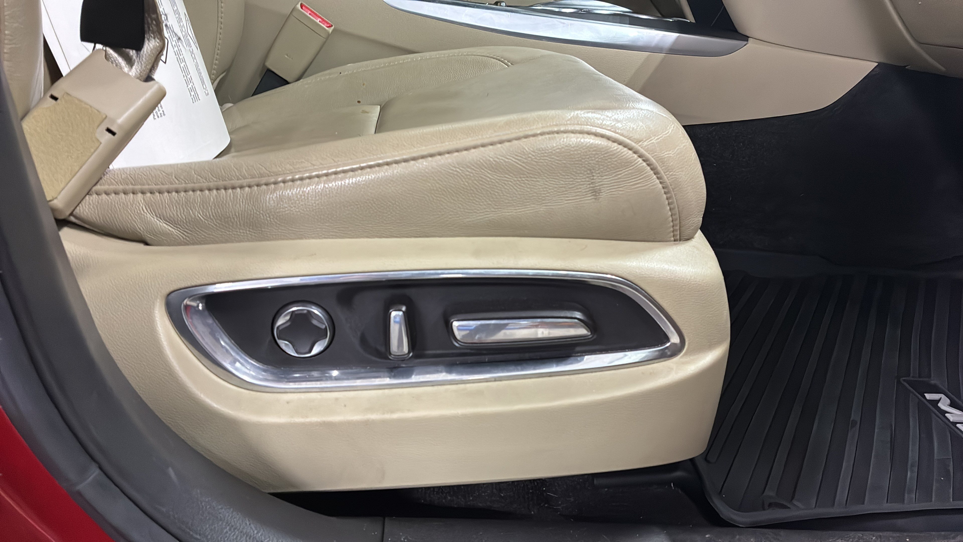 Used 2020 Acura MDX SH-AWD image 24