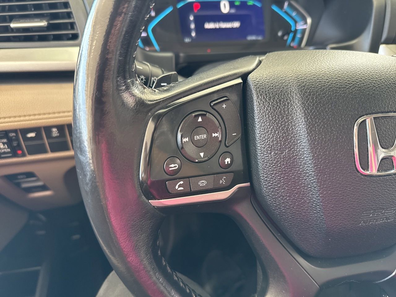 Used 2018 Honda Odyssey EX-L image 21