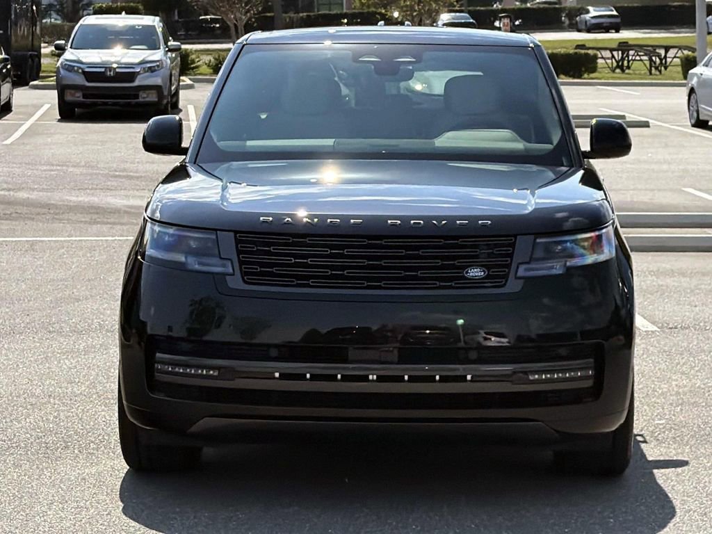 New 2026 Land Rover Range Rover SE image 9