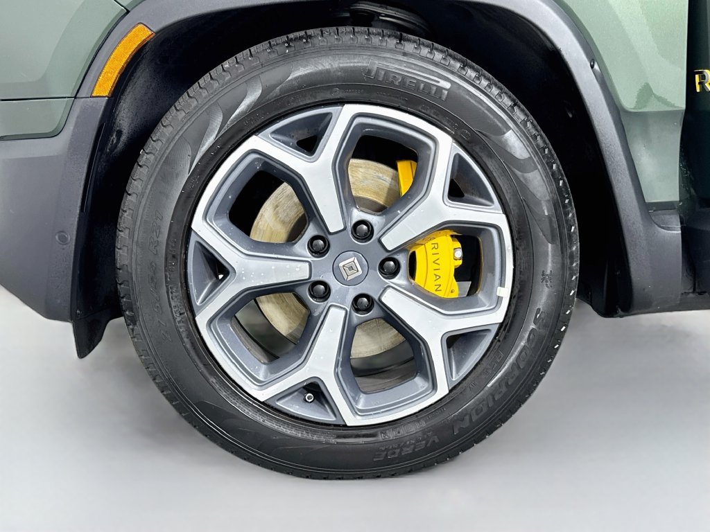 Used 2022 Rivian R1T Adventure AWD/4WD image 12