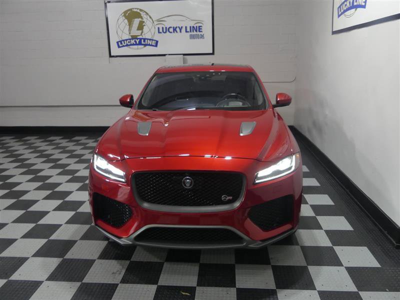 Used 2019 Jaguar F-PACE SVR image 3