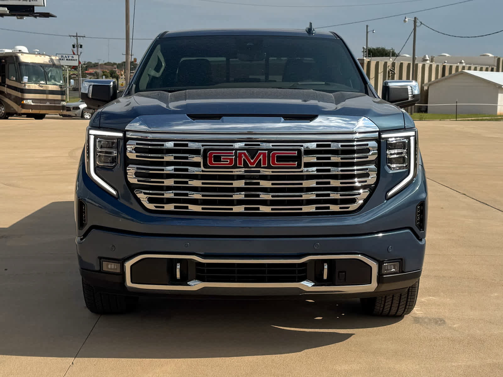 New 2026 GMC Sierra 1500 Denali image 2