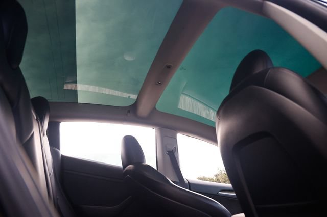 Used 2023 Tesla Model 3 Standard Range RWD image 23