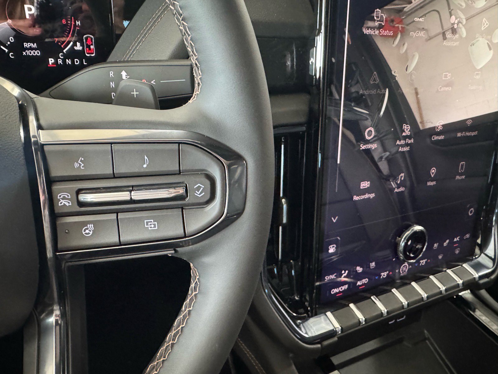 New 2026 GMC Yukon AT4 w/ AT4 Premium Package AWD/4WD image 25