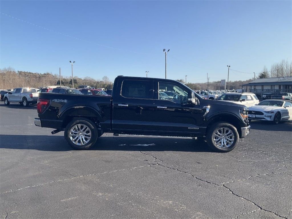 New 2025 Ford F150 XLT w/ Equipment Group 303A High image 6