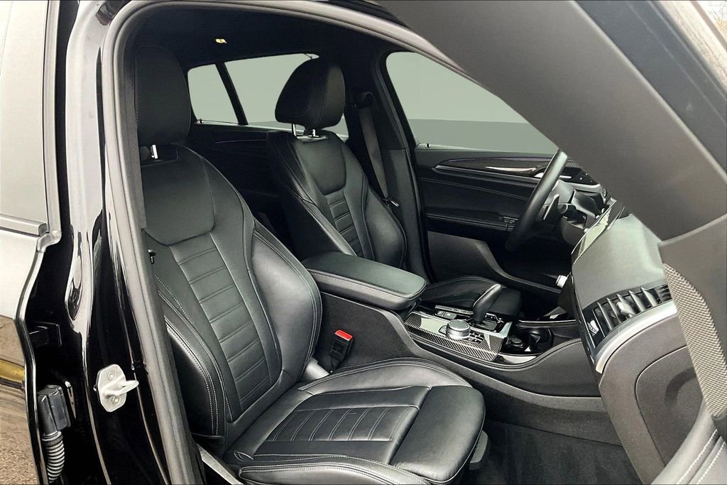 Used 2020 BMW X4 M40i w/ Executive Package image 31