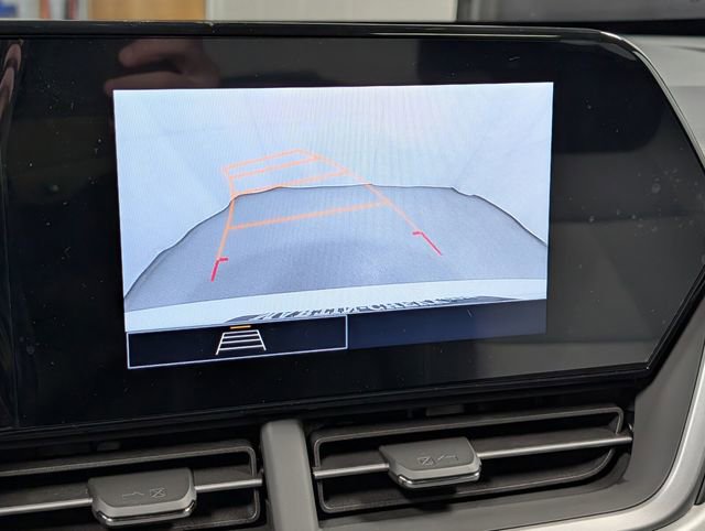 New 2026 Chevrolet Trax RS w/ Sunroof Package image 22