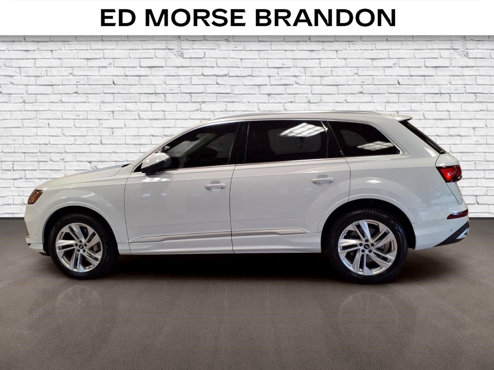 Used 2023 Audi Q7 3.0T Premium Plus AWD/4WD image 2