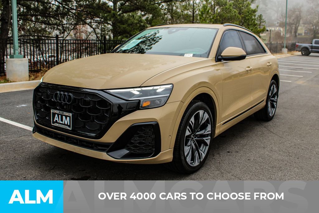 Used 2024 Audi Q8 Premium Plus w/ Premium Plus Package image 3