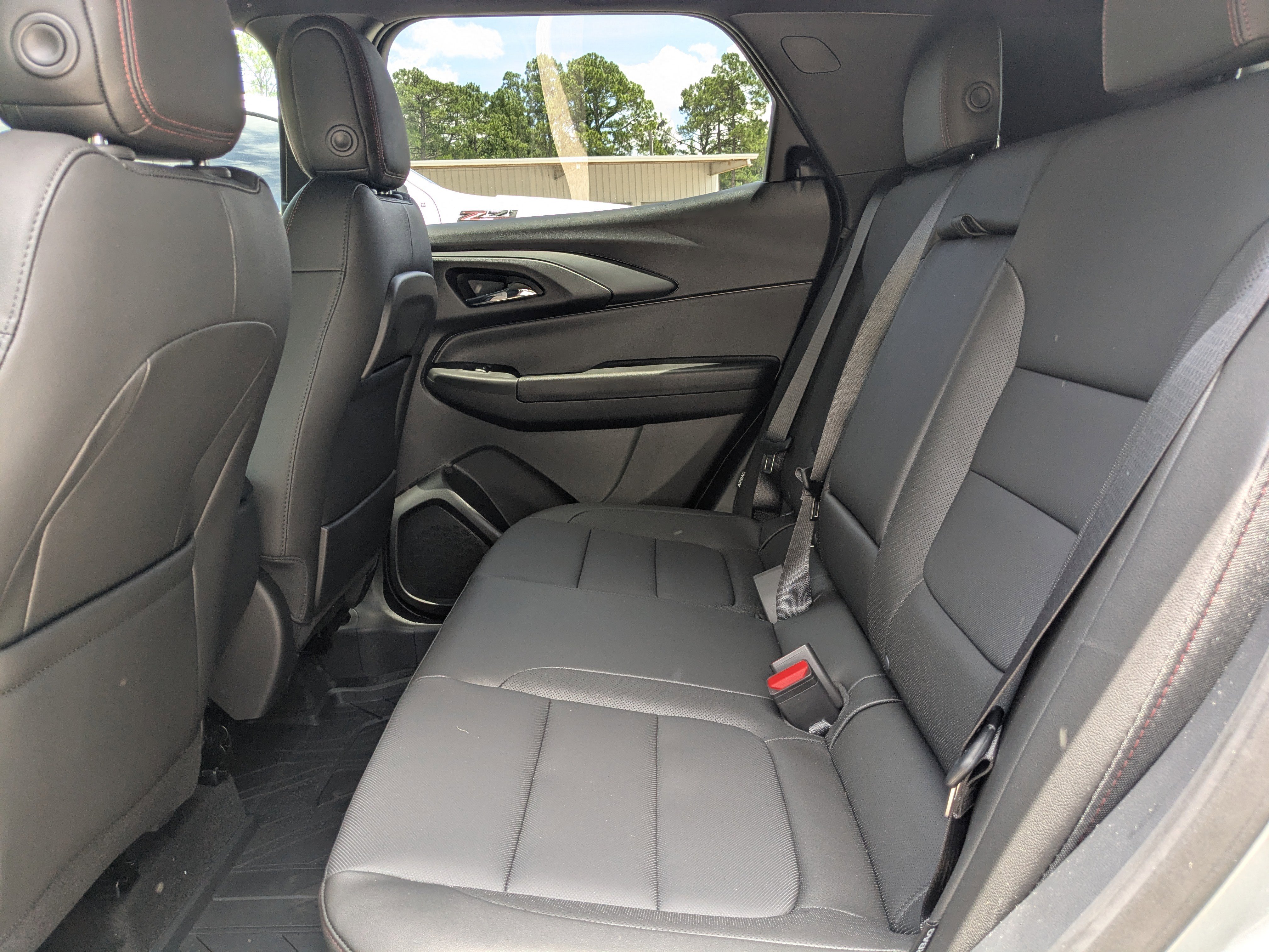 New 2025 Chevrolet TrailBlazer RS w/ Driver Confidence Package image 27