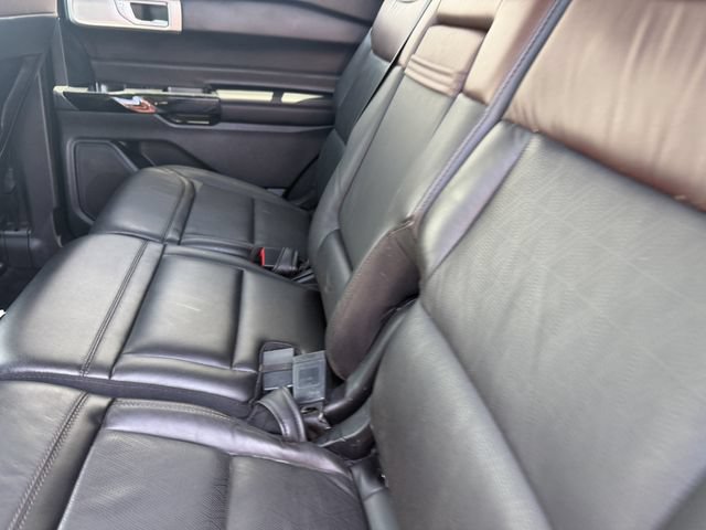 Used 2022 Ford Explorer Platinum w/ Equipment Group 601A AWD/4WD image 20