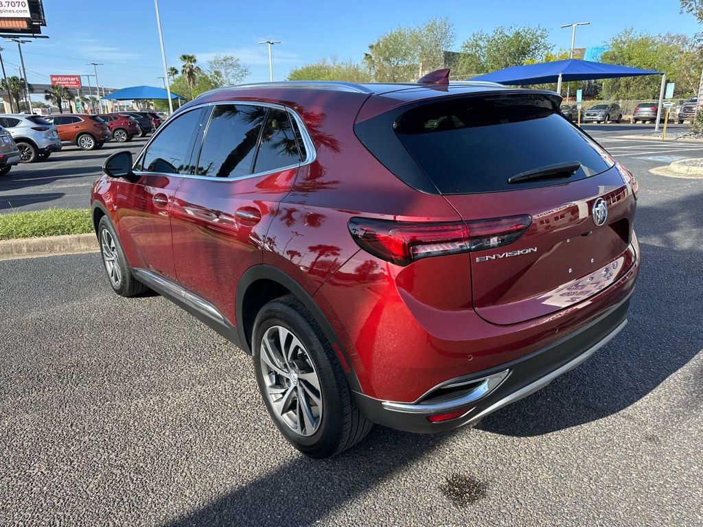 Used 2022 Buick Envision Essence w/ Technology Package I FWD image 4