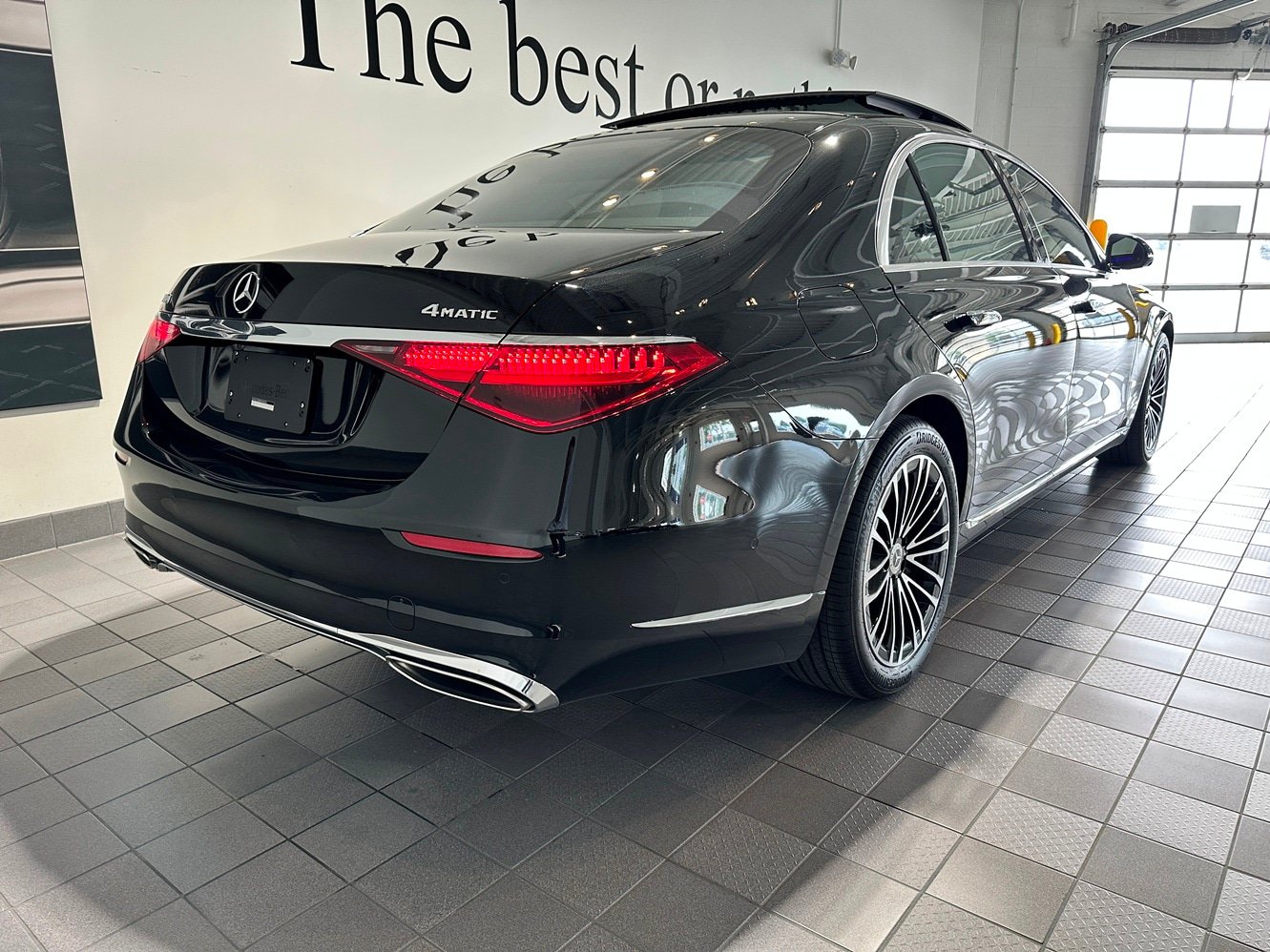 Certified 2024 Mercedes-Benz S 580 4MATIC Sedan image 4