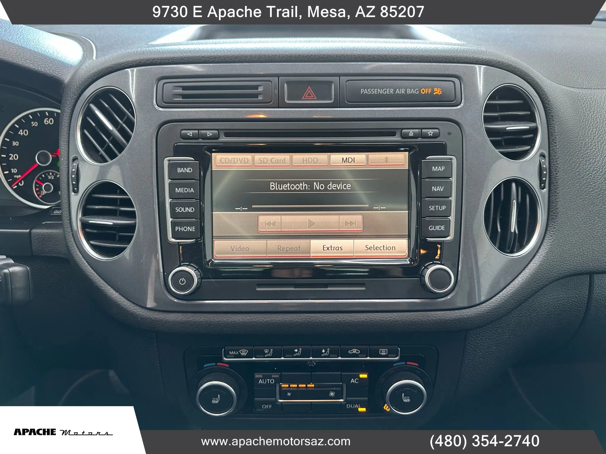 Used 2012 Volkswagen Tiguan SEL image 26