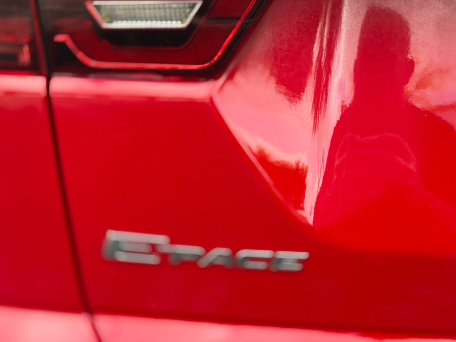 Used 2019 Jaguar E-PACE S AWD/4WD image 6