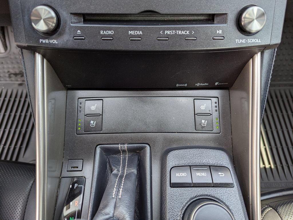 Used 2016 Lexus IS 300 AWD w/ Premium Package image 24