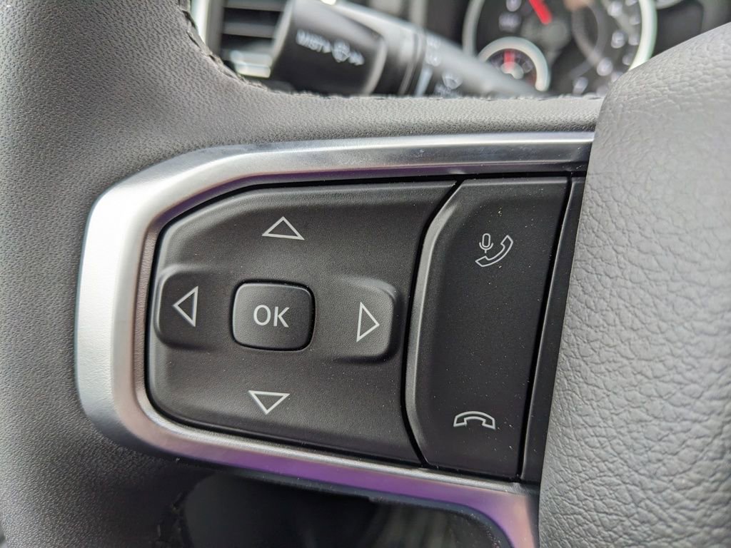 New 2026 RAM 1500 4x4 Crew Cab image 29