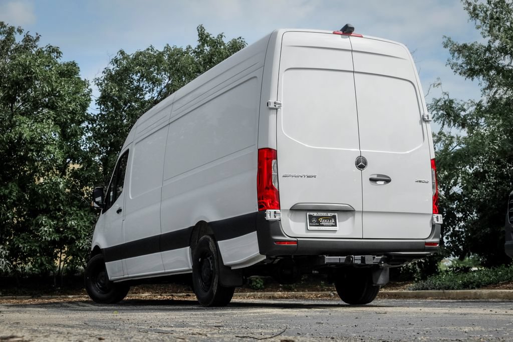New 2026 Mercedes-Benz Sprinter 2500 image 2