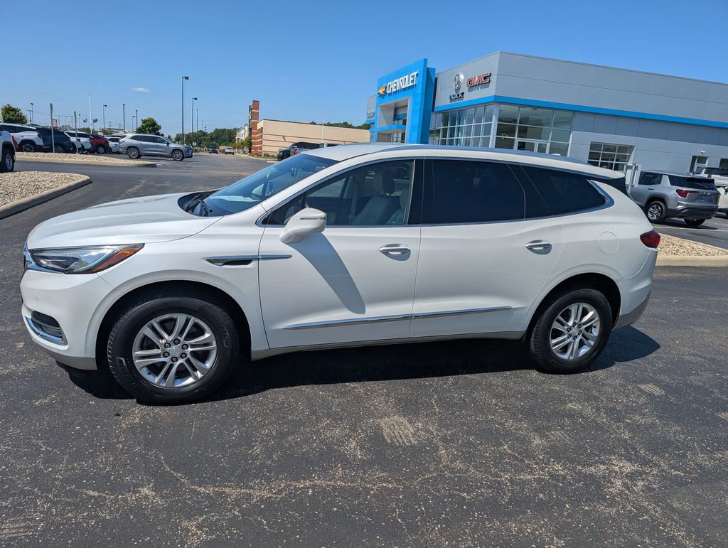 Used 2018 Buick Enclave Premium AWD/4WD image 4