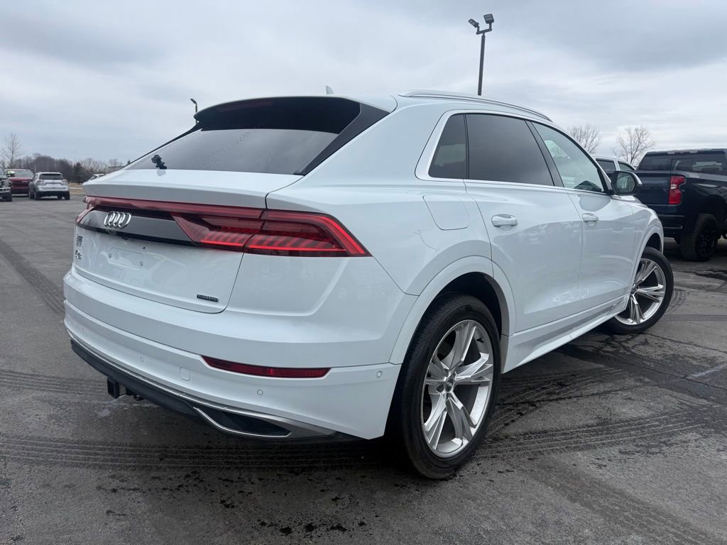 Used 2019 Audi Q8 Prestige image 7