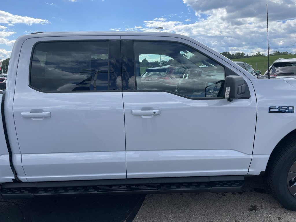 New 2025 Ford F150 Lightning Flash image 30