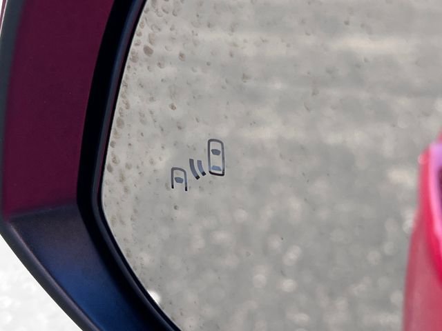 Used 2022 Toyota Highlander XLE AWD/4WD image 37