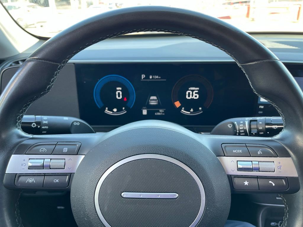 Used 2024 Hyundai Kona SEL image 8