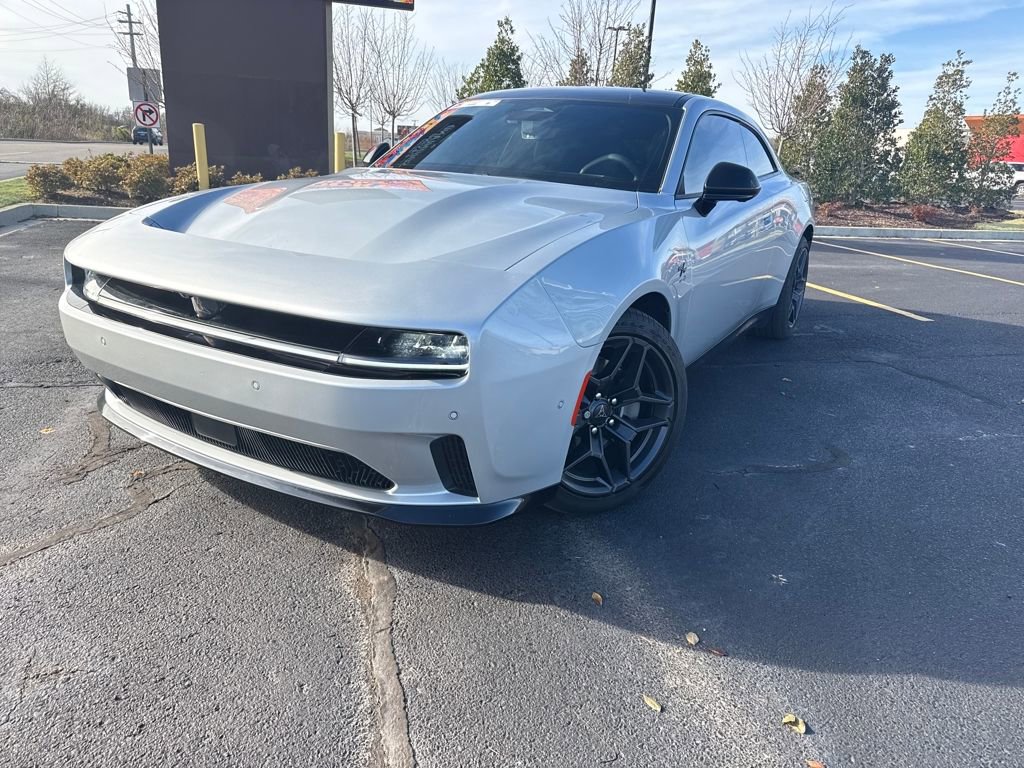 Used 2024 Dodge Charger R/T w/ Plus Group image 3