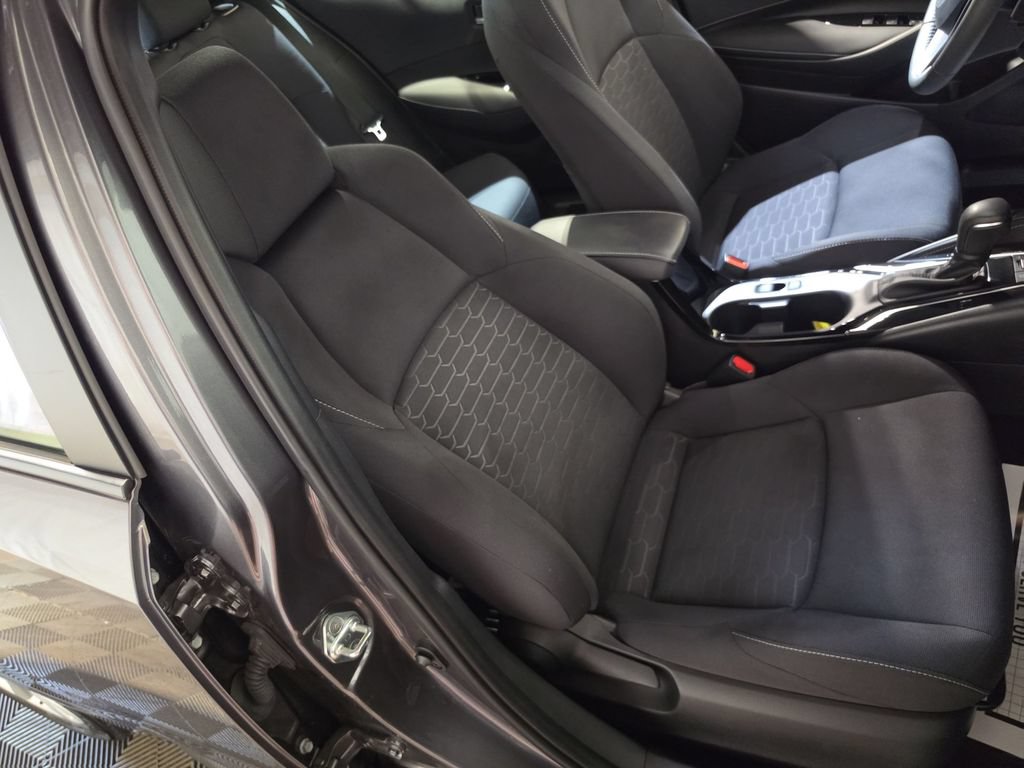 Used 2023 Toyota Corolla SE FWD image 25