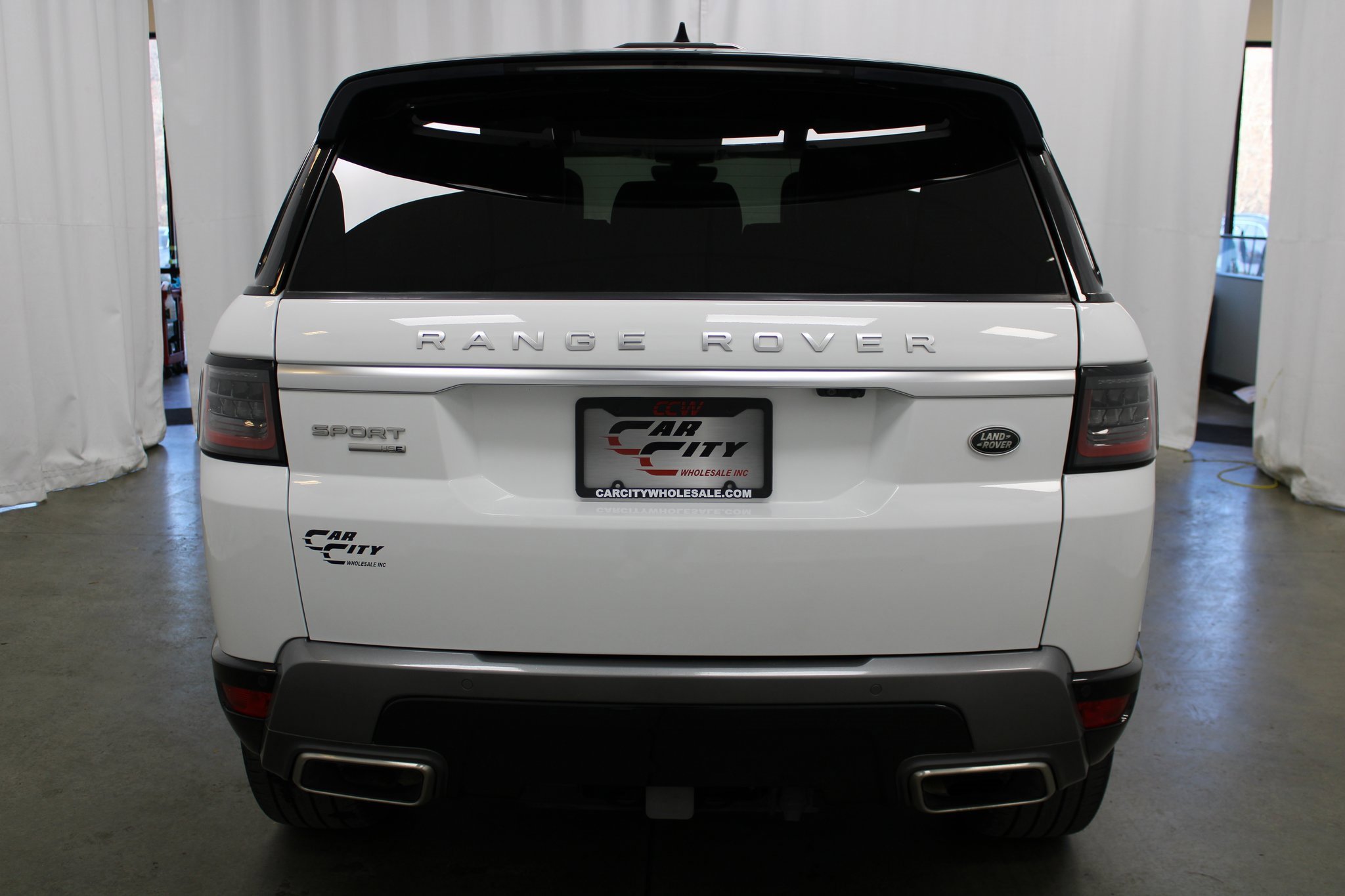 Used 2019 Land Rover Range Rover Sport HSE image 6
