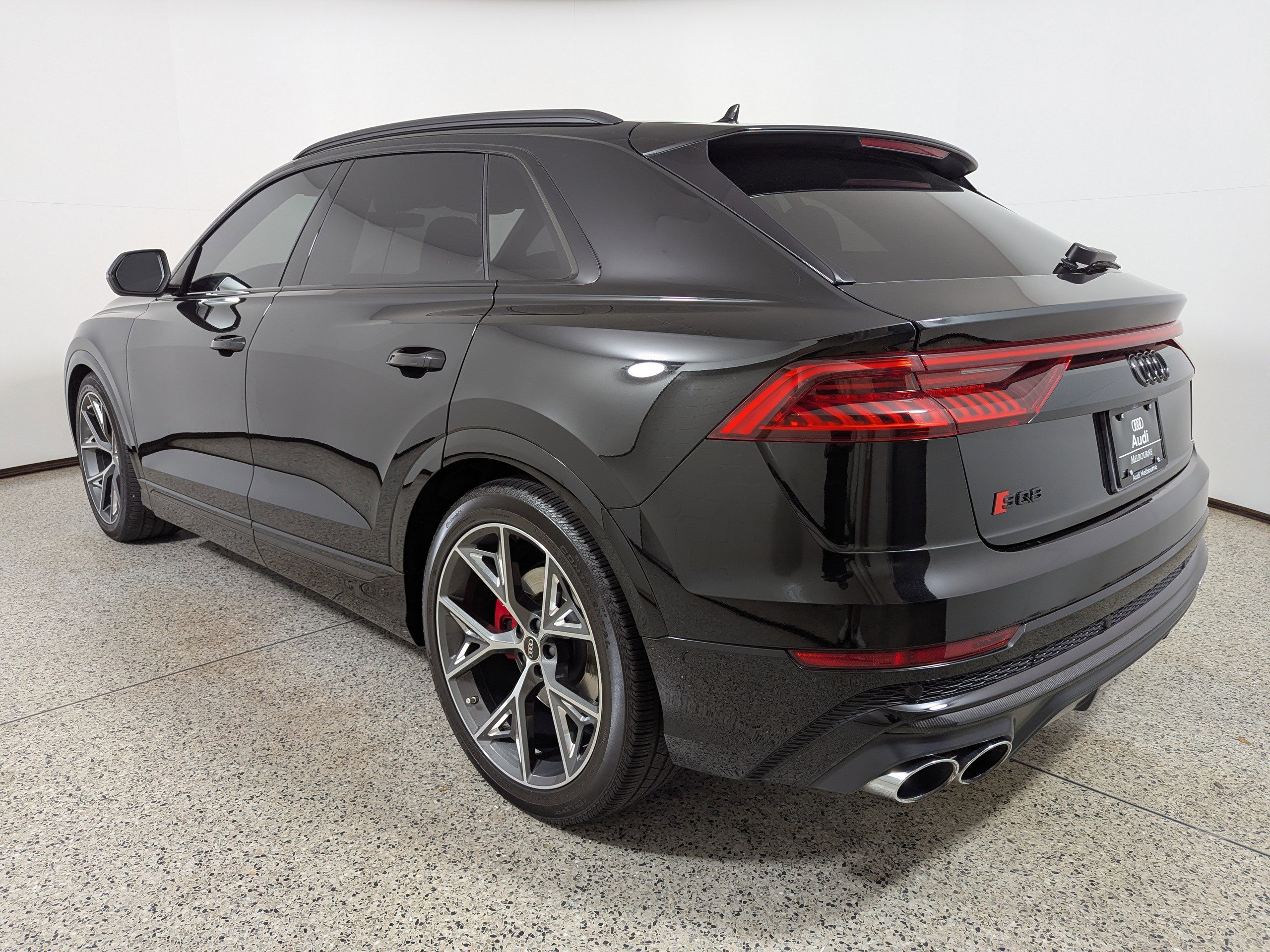 Used 2023 Audi SQ8 Prestige w/ Prestige Package image 5